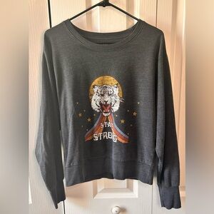 Anthropologie × Sharlene Artsy "Stay Strong" Tiger
Graphic Gray Sweatshirt Small